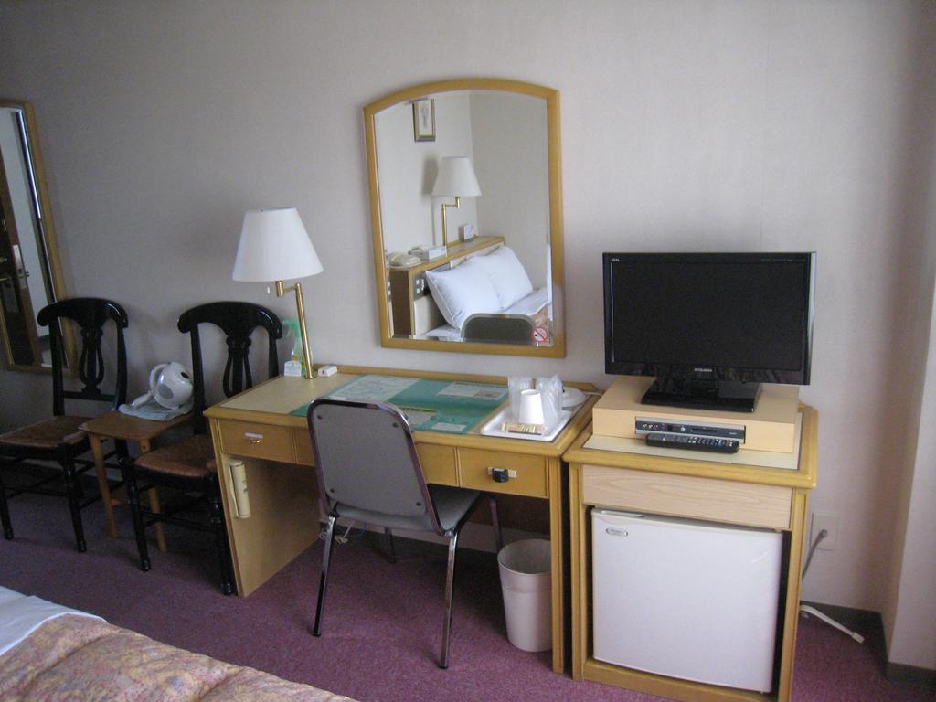 טויוטה Hotel Palace Inn Toyota מראה חיצוני תמונה