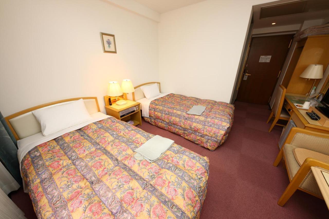 טויוטה Hotel Palace Inn Toyota מראה חיצוני תמונה
