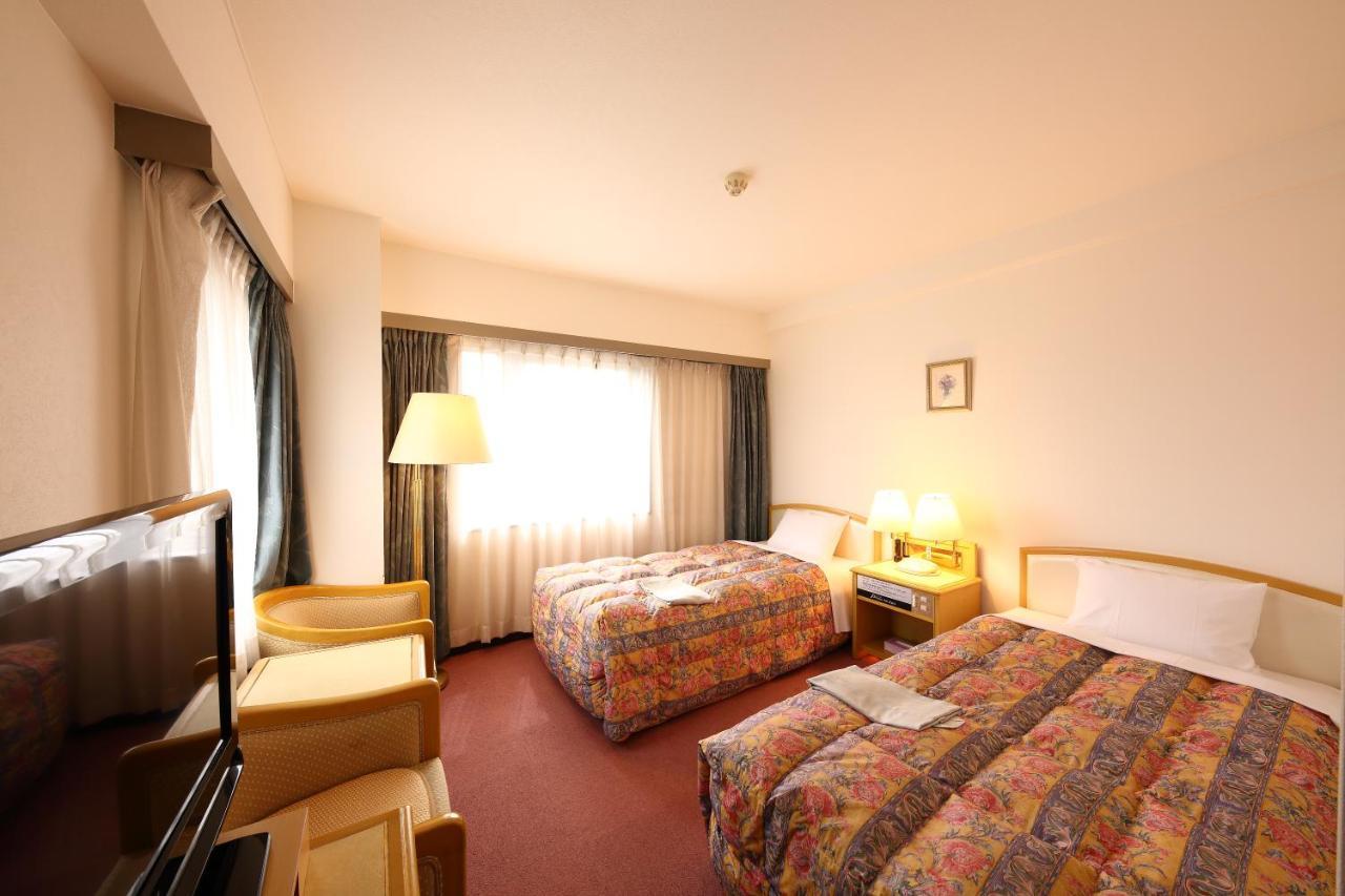 טויוטה Hotel Palace Inn Toyota מראה חיצוני תמונה